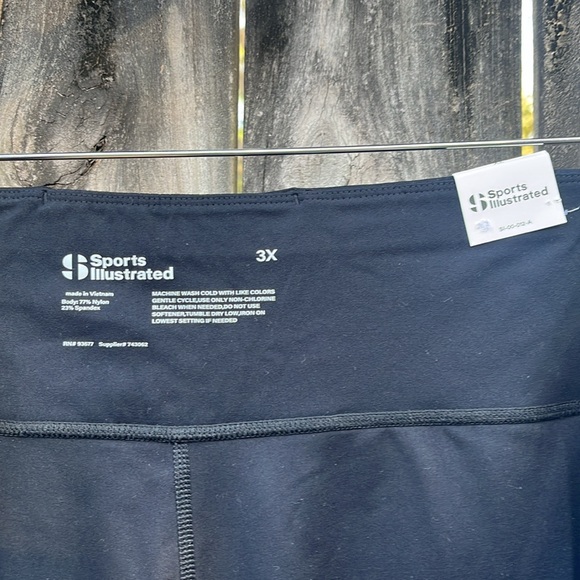 SPORTS Illustrated work out leggings - Picture 3 of 5